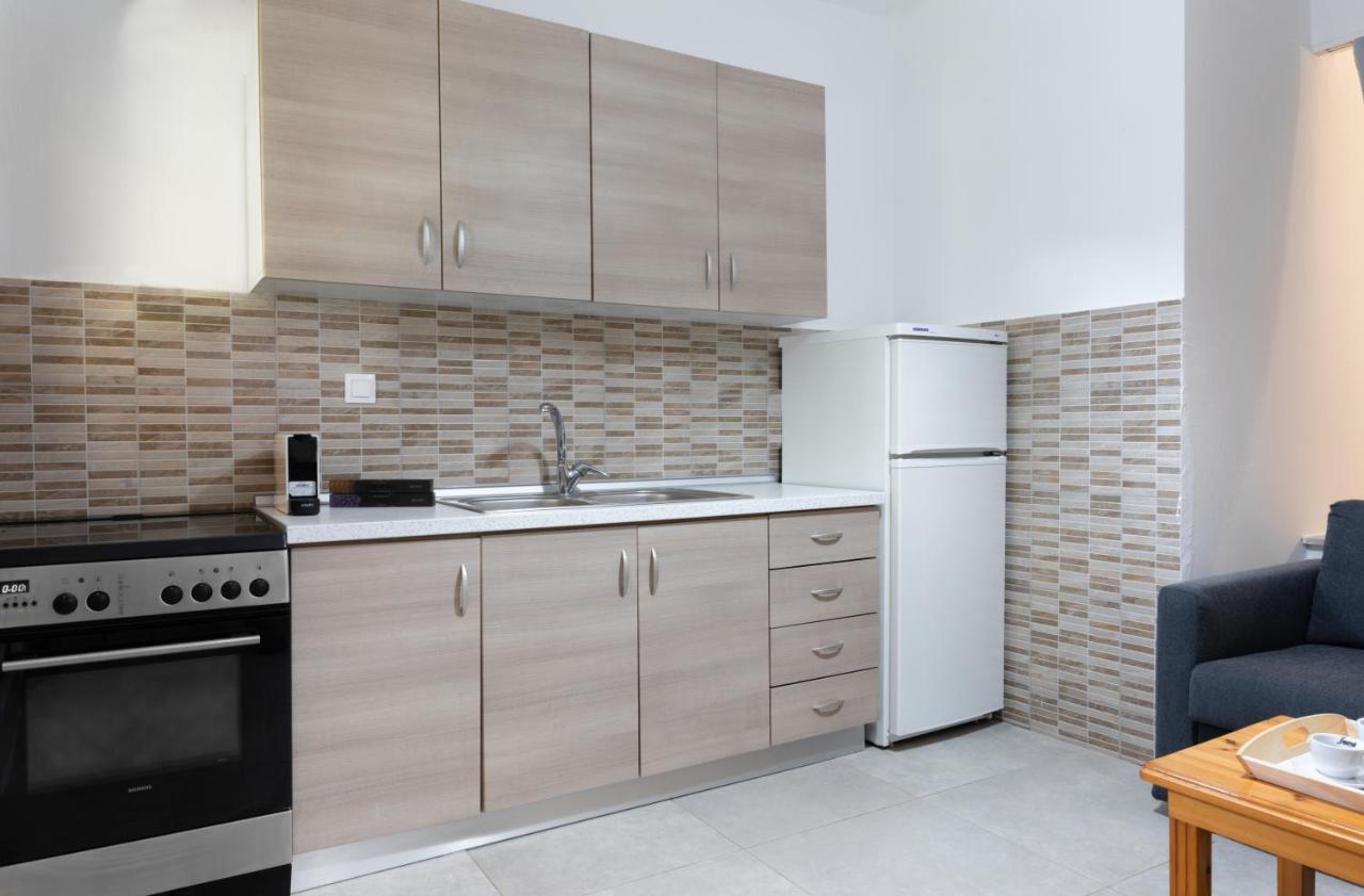 Aelia Apartment Metamorfosi  Bagian luar foto